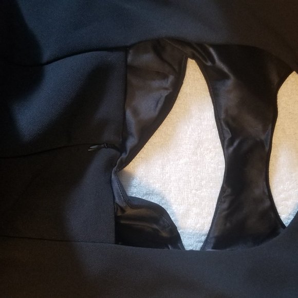 Guess Dress - Picture 2 of 7